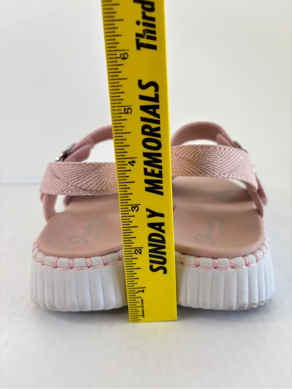 Skechers Wilshire BLVD-Illusion of Love Wedge Sandal Womens Sz 8 Pink Slingback